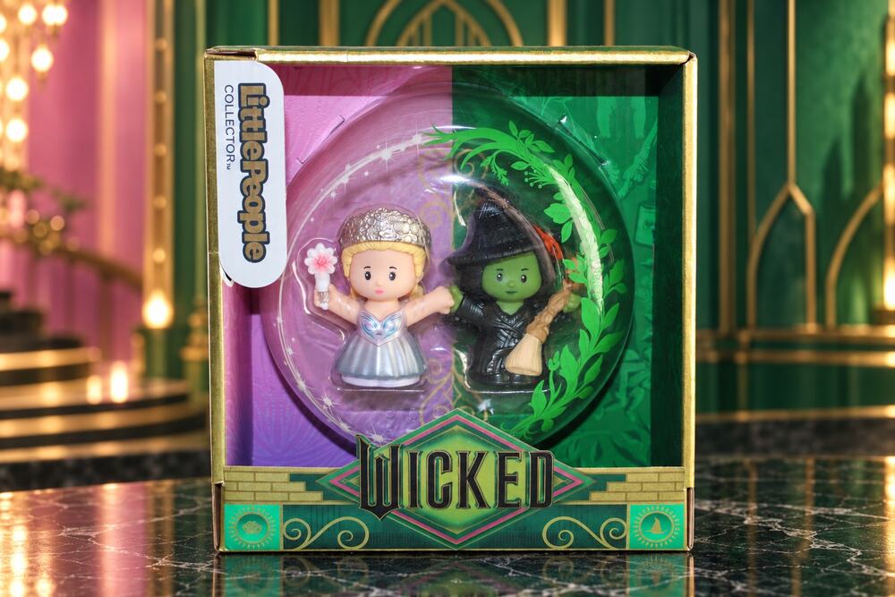 Fisher-Price Little People Wicked Elphaba Glinda Collector Set JFD76